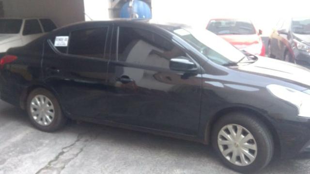 Nissan Versa 1.0 15/16 - Foto 5