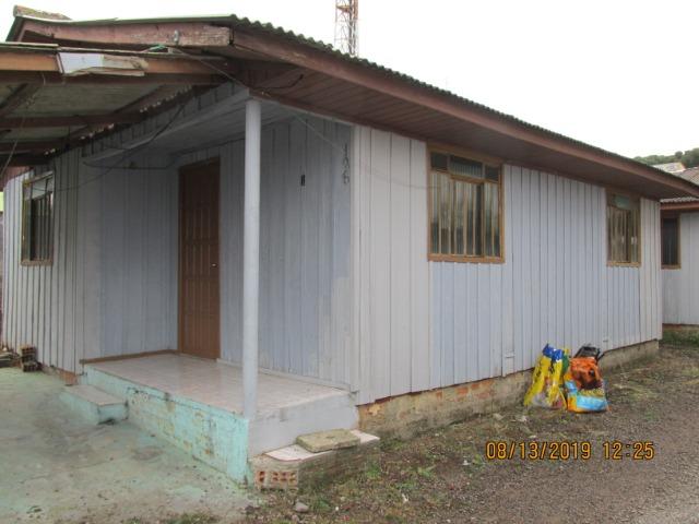 Alugo casa mista