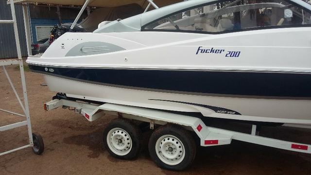 Focker 200 motor mercury 115hp 4T - Foto 9