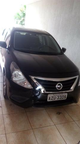 Nissan Versa 1.0 15/16 - Foto 3
