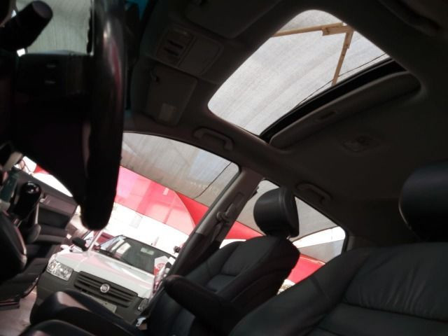 CRV 2.0 EXL 4X4 2009/09 Temos Siena Logan Tiida Prisma Voyage Versa - Foto 3