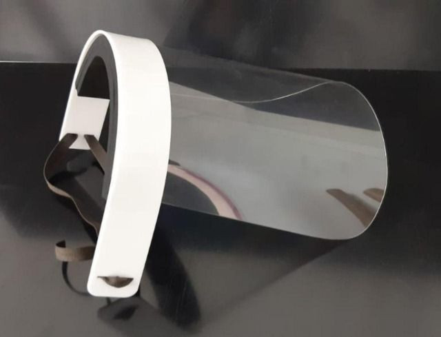 Máscaras de proteção acrílica tipo Face Shield - Foto 2
