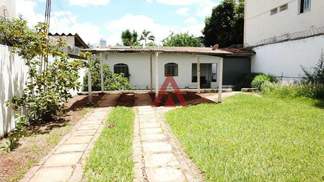 Setor Oeste - Casa Comercial/Residencial - 4 quartos - 4 vagas - Área Verde - Foto 2