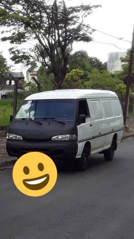 Hyundai h100 furgão com serviço