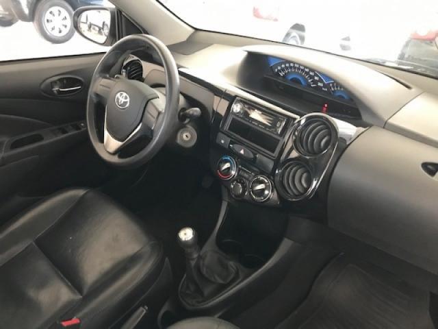 TOYOTA ETIOS 1.3 X 16V FLEX 4P MANUAL. - Foto 6