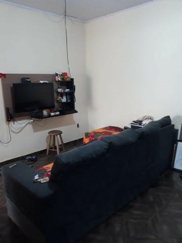 Casa Quitada Próximo a Rua da Divisão - Foto 8