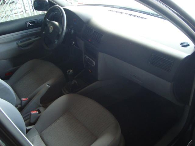 Golf 1.6 2001/2001 completo com 55 mil km original unico dono - Foto 11