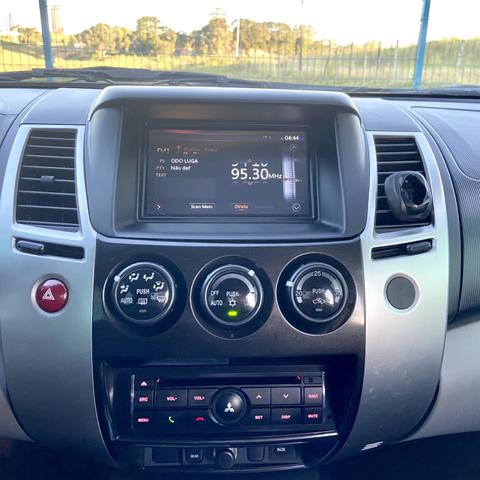 Mitsubishi Pajero Sport 3.2 Hpe Diesel Automático 4x4 - 2017 - Foto 10