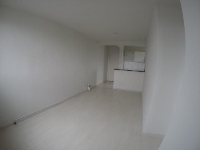 Alugo Excelente apartamento -6º andar , 50m² de área privativa no Pinheirinho - Foto 4