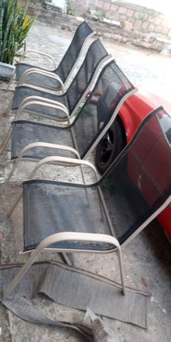 Consertos de cadeiras