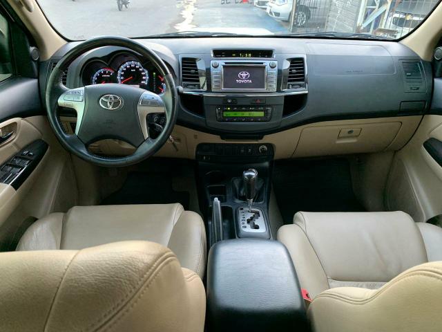 Hilux sw4 7 lugares ( 2015 ) r$:147.900 - Foto 13