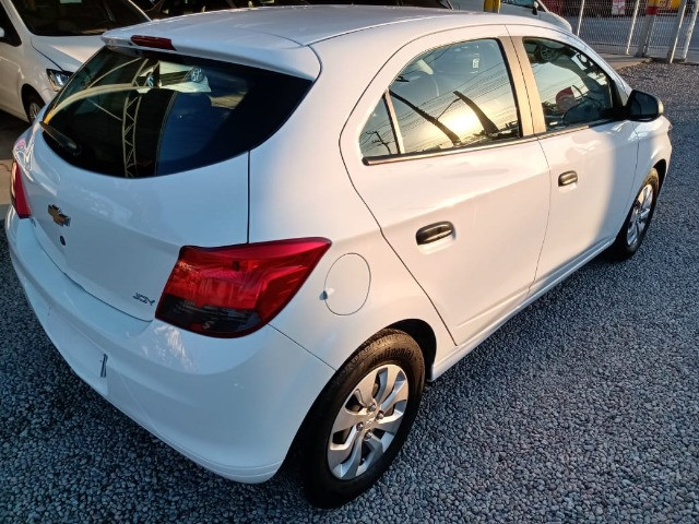 Chevrolet Onix - Foto 3