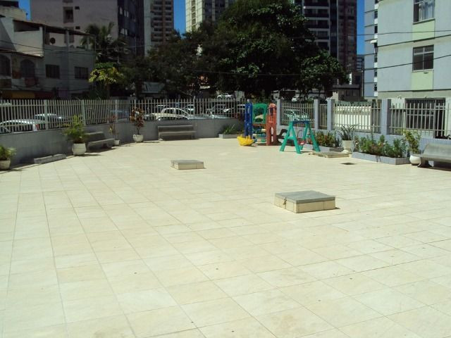 Quarto Disponível para rapazes pituba - Foto 11