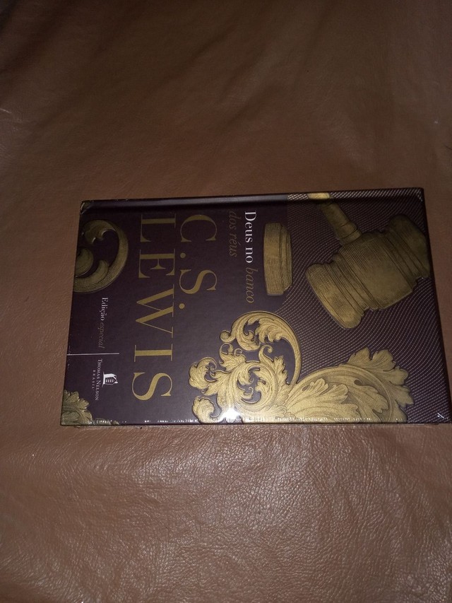 Livro C.S.LEWIS Deus no banco dos réus - Foto 5