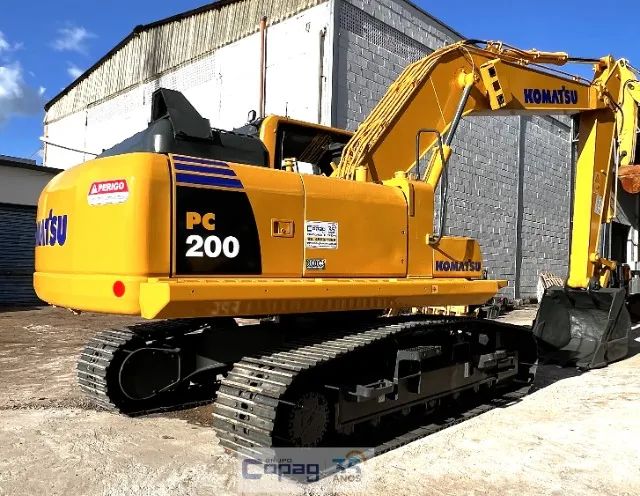 Escavadeira Hidráulica Komatsu PC200 Ano 2014 - Foto 3