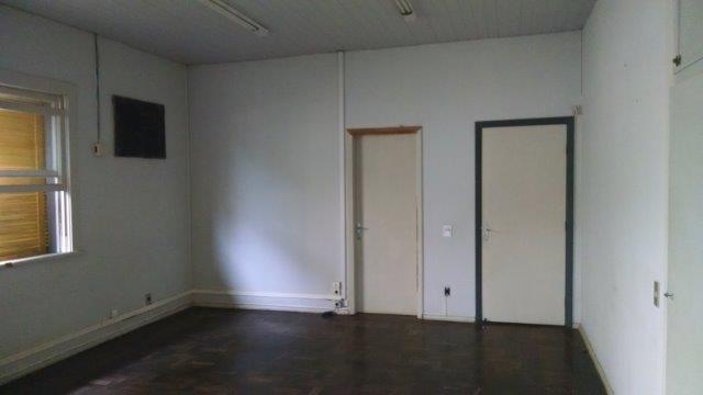 Locação de Casa Comercial, em Joinville-SC - Foto 11