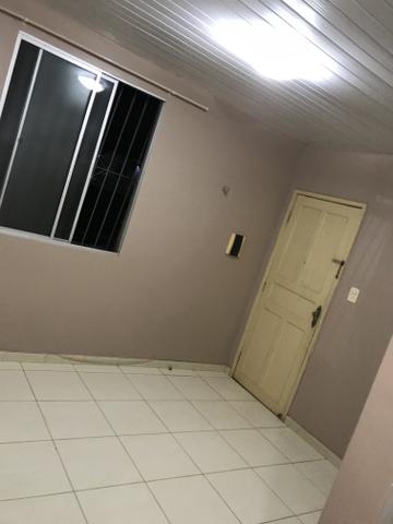 Alugo excelente apartamento no residencial Paulo Fonteles 1 sendo 2/4sala cozinha - Foto 6