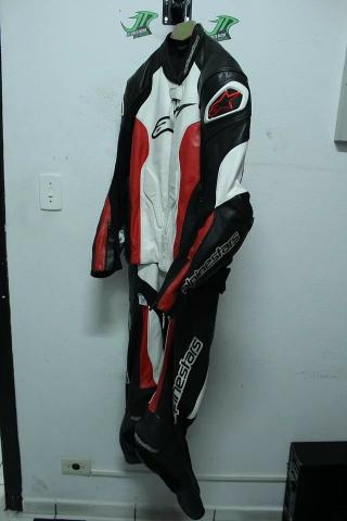 R$ 2.999 2999 em 10x s/ juros. Macacão Alpinestars Challenger 52 Eur, usado 3 vezes - Foto 2