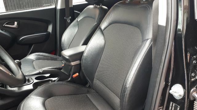 IX35 2011 manual 78700 km - Foto 8