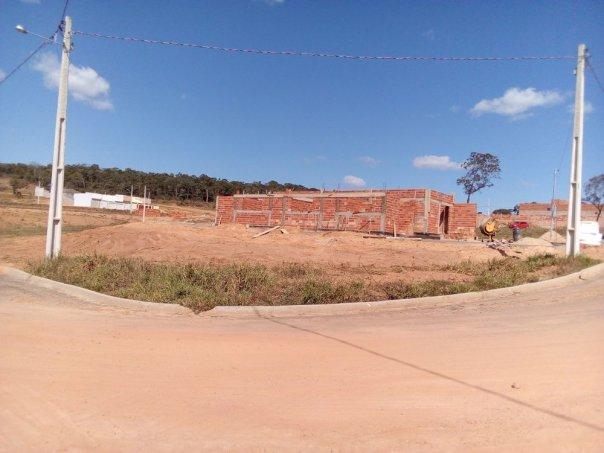 TERRENOS PARCELADOS EM CALDAS NOVAS - Lote a Venda no bairro Centro - Rio de Jan... - Foto 3