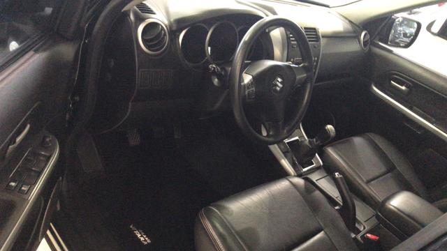 Suzuki gran vitara 2.0 manual impecável - Foto 4