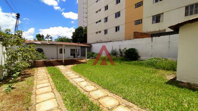 Setor Oeste - Casa Comercial/Residencial - 4 quartos - 4 vagas - Área Verde