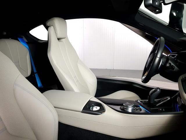 BMW i8 e-Drive 1.5 TB 12V 362cv Aut. - Cinza - 2015 - Foto 9
