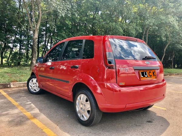 FORD FIESTA 1.0 8V FLEX 5P - Foto 5