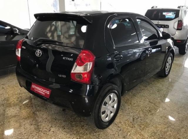 TOYOTA ETIOS 1.5 XS 16V FLEX 4P MANUAL. - Foto 4
