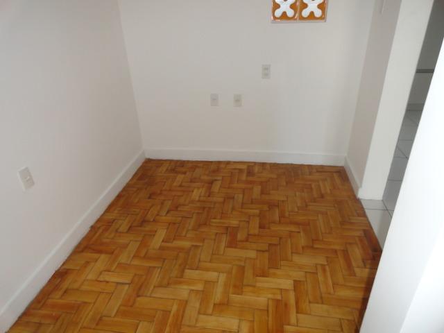 AP0303 - Apartamento com 3 dormitórios à venda, 108 m² por R$ 300.000 - Papicu - Foto 9