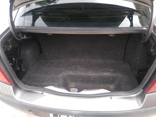 Renault Clio 06 sedan 1.6 16v GNV - Foto 2