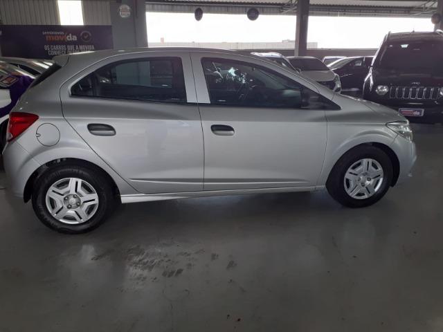 Onix Hatch Joy 1.0 8V Flex 5p Mec - Foto 11
