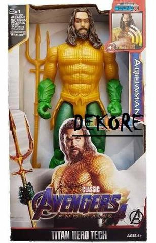 Boneco Aquaman Dc Herói 29cm Articulado Com Som E Acessório