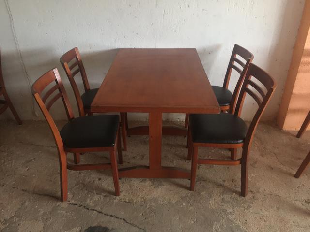 Mesa e cadeiras - Foto 2