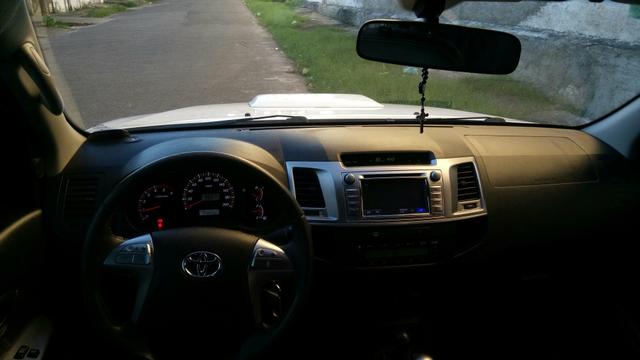Vendo Hilux bem conservada - Foto 8