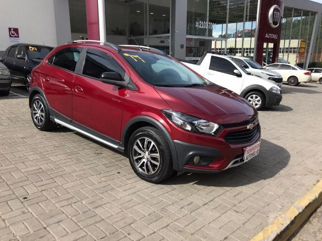 Onix Hatch Activ 1.4 8v Automático - 2017 - Foto 3