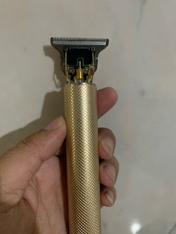  Maquina para Acabamento e Barba Profissional Vintage T9