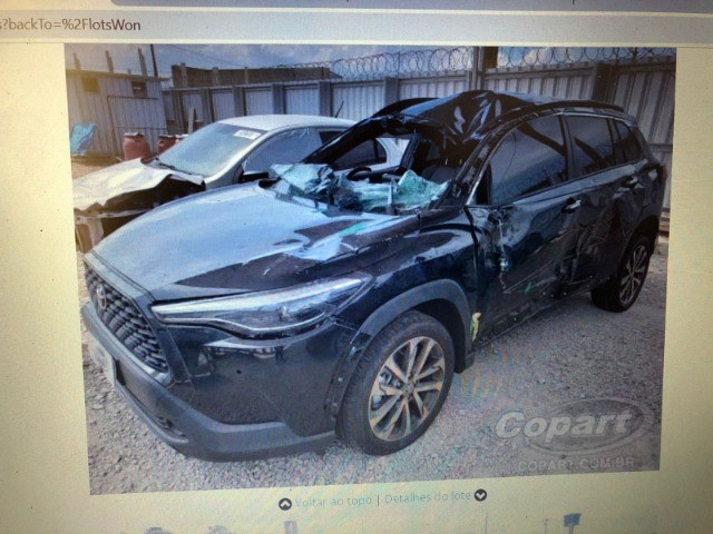 Toyota Corolla Cross 2022 com 1.700km vendido em peças - Foto 2