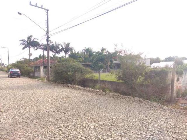 Terreno 300m da praia do tabuleiro, aceita-se carro como parte de pagamento! - Foto 3