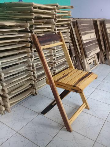 Mesa madeira dobrável 70x70 4 cadeiras - Foto 3