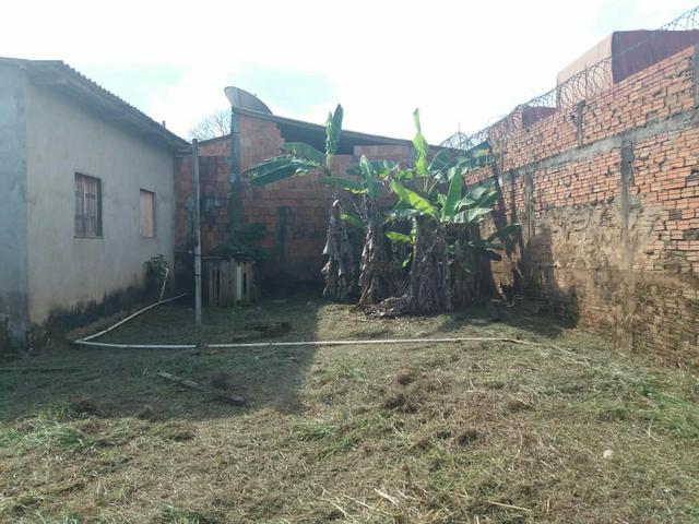 Vende se está casa no bairro Santa Inês