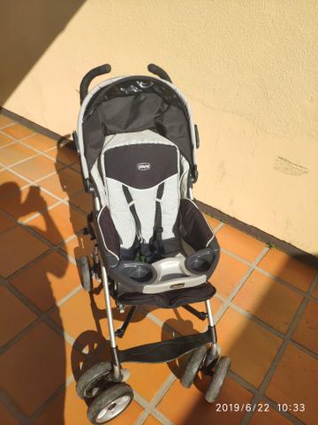 Carrinho de bebê Chicco Trevi + bebê conforto