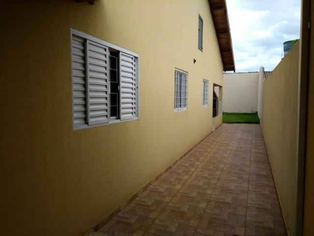 Aceita Terreno Casa com Espaço Gourmet Próximo Colégio Militar - Foto 19