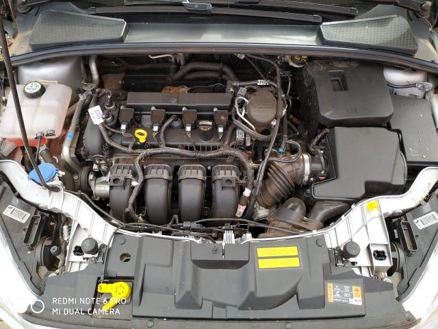 Ford Focus Sedan - Foto 14