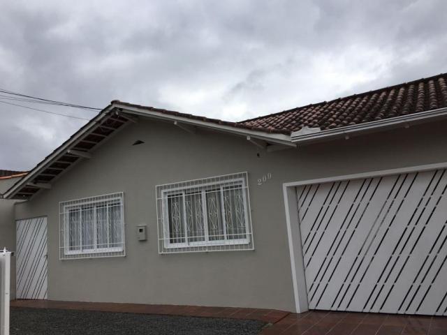 Casa à venda com 4 dormitórios em Floresta, Joinville cod:ONE1013 - Foto 2
