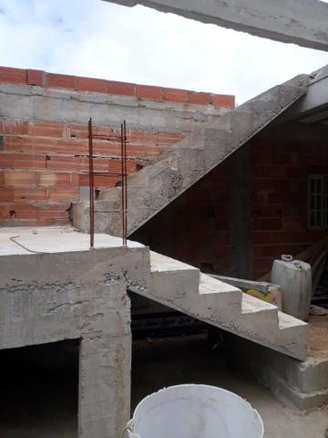 Vende-se casa com terreno grande - Foto 5