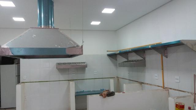 Coifas e exaustores, dutos industriais sob medida