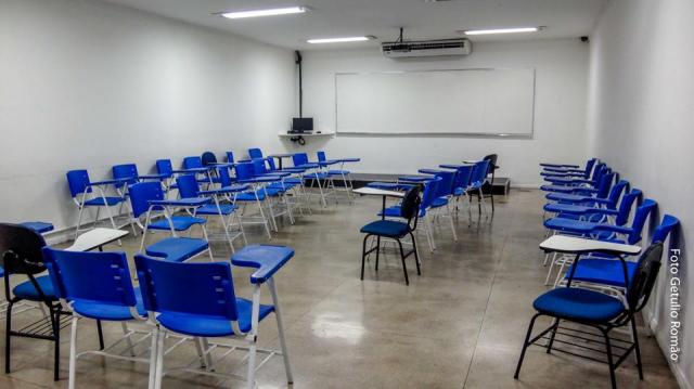 SETOR D Pistão Sul, Predio inteiro pronto para Escola ou Concessionária - Foto 8