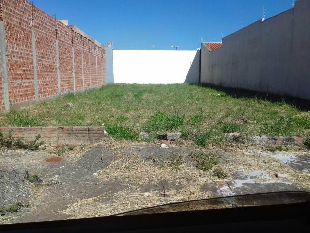 Terreno 300 mts Jardim aeroporto Assis