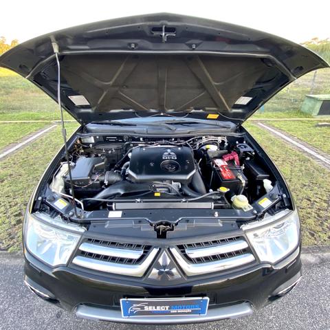 Mitsubishi Pajero Sport 3.2 Hpe Diesel Automático 4x4 - 2017 - Foto 13